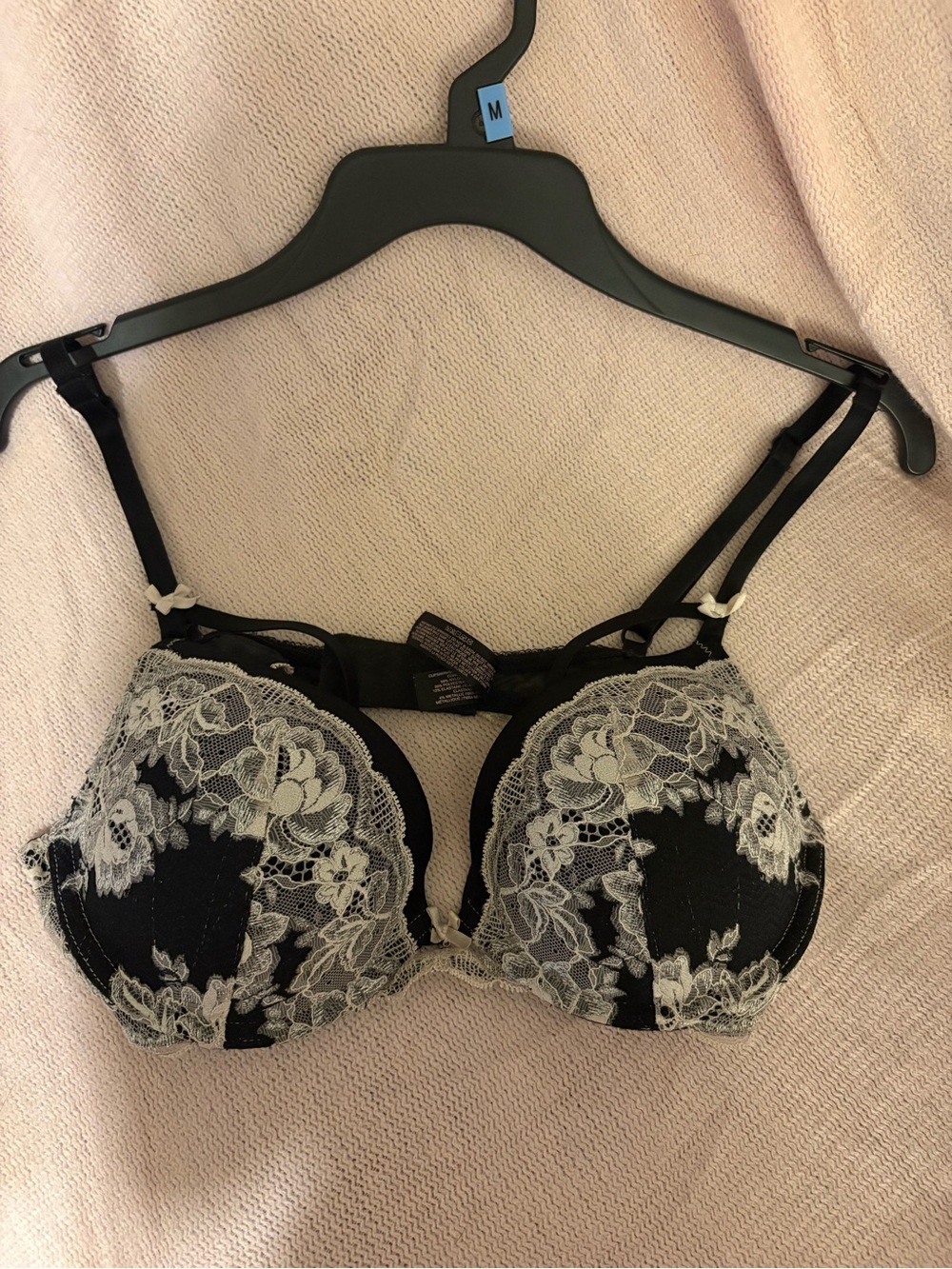 Black & White Lace Push-Up Bra - Women Intimates